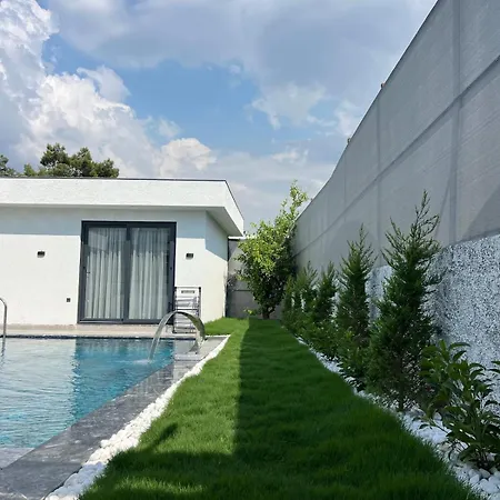 Villa Solariss *